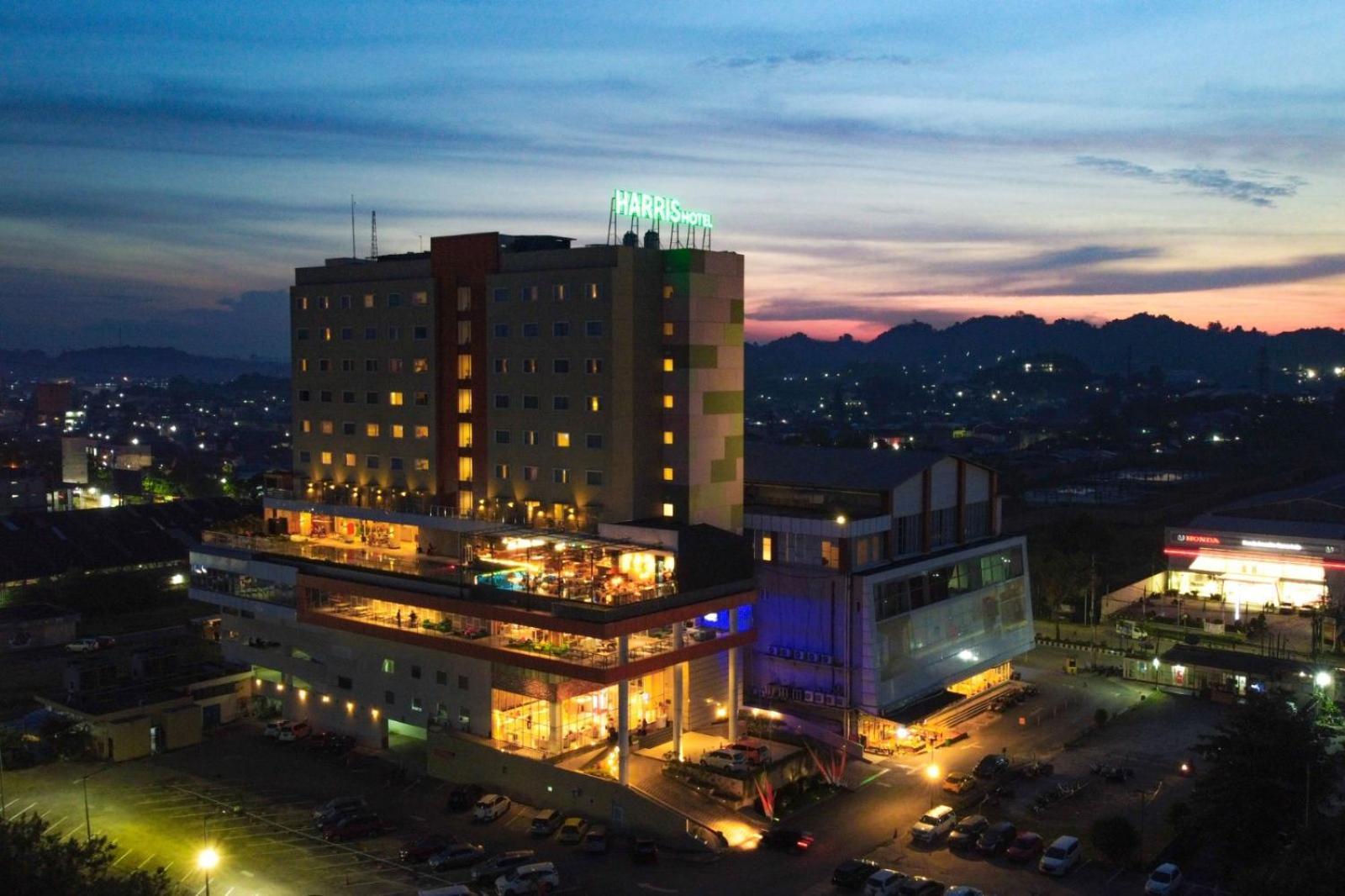 Harris Hotel Samarinda Zewnętrze zdjęcie